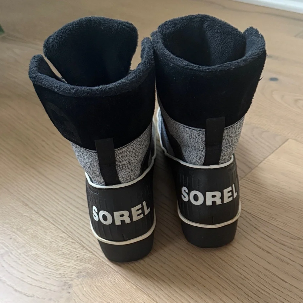 Sorel Tivoli II Women’s winter boots, size 9 - Picture 2 of 5